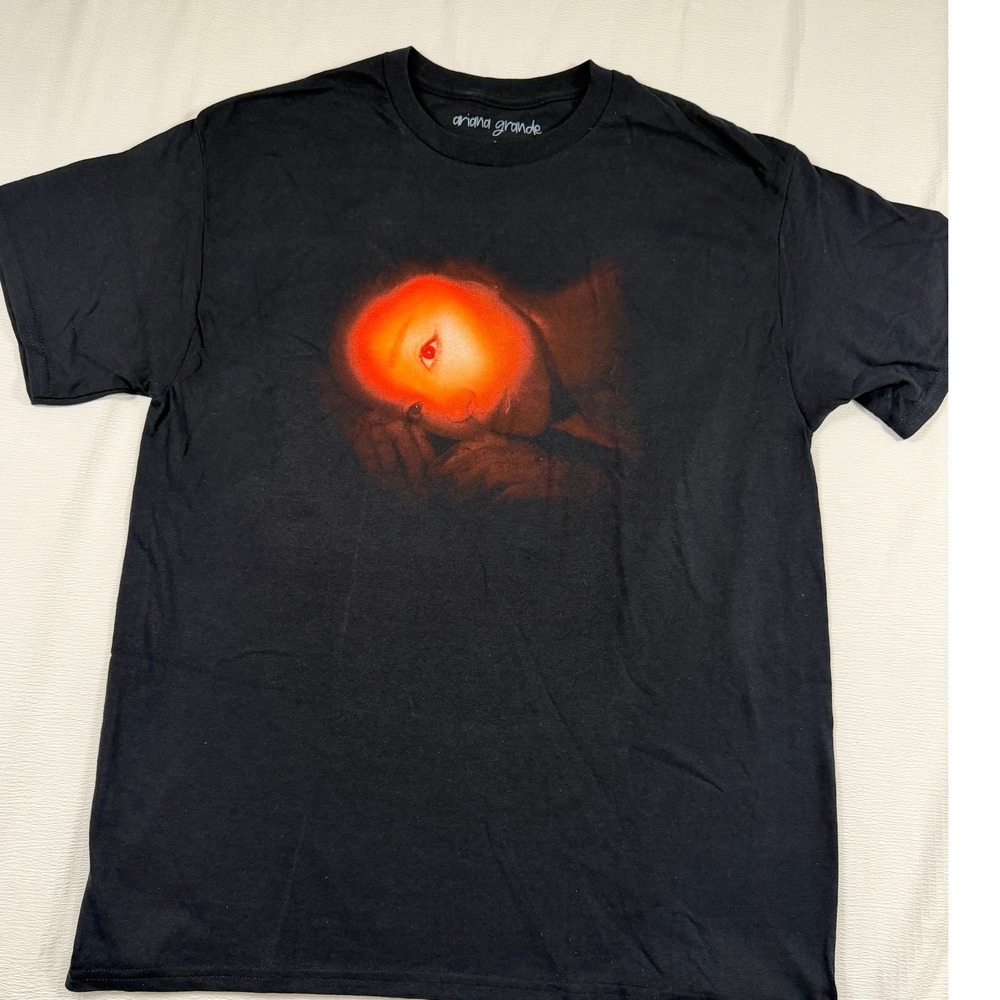 Ariana Grande Eternal Sunshine Tour 2026 Black Graphic T-Shirt Mens Large L